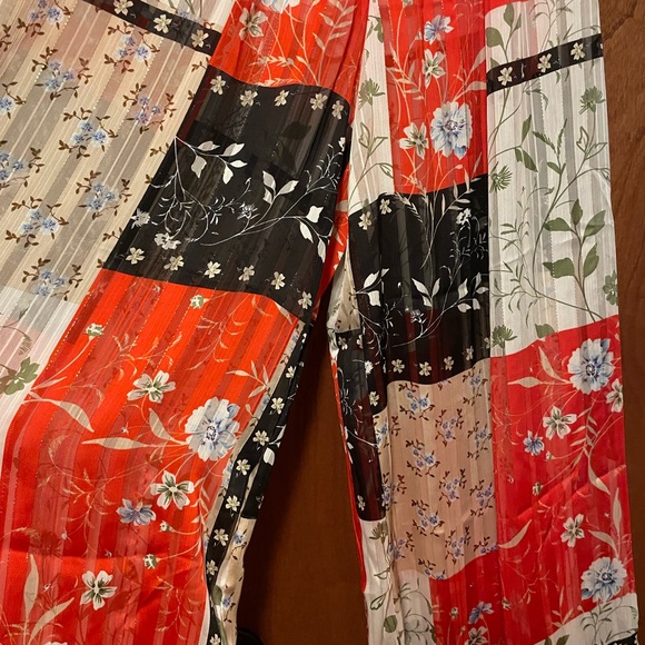 Dress pants - Picture 3 of 3